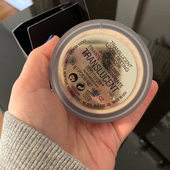 Translucent loose setting powder - Picture 3 of 4